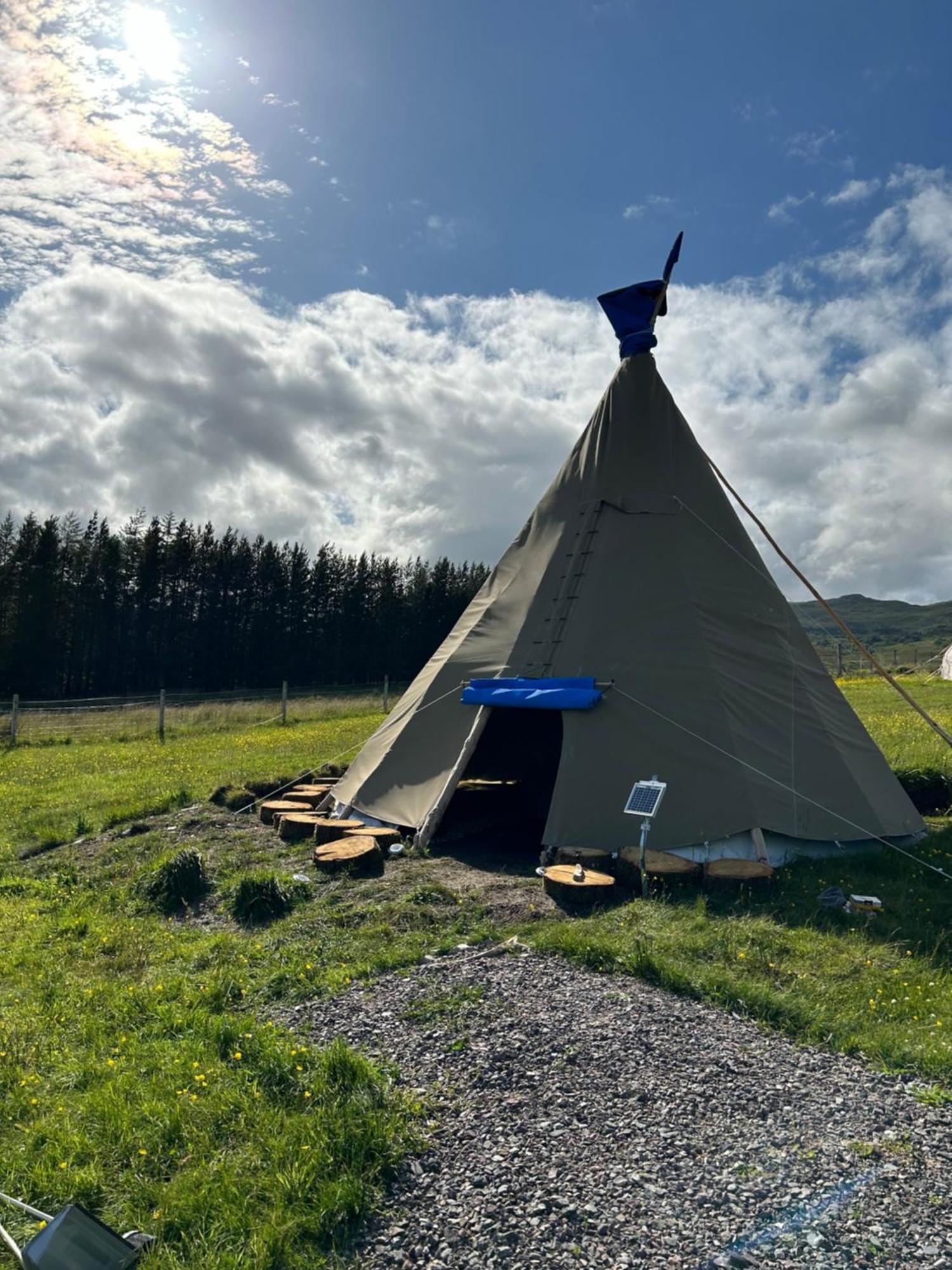 Shandon Tipi ロックカーロン エクステリア 写真