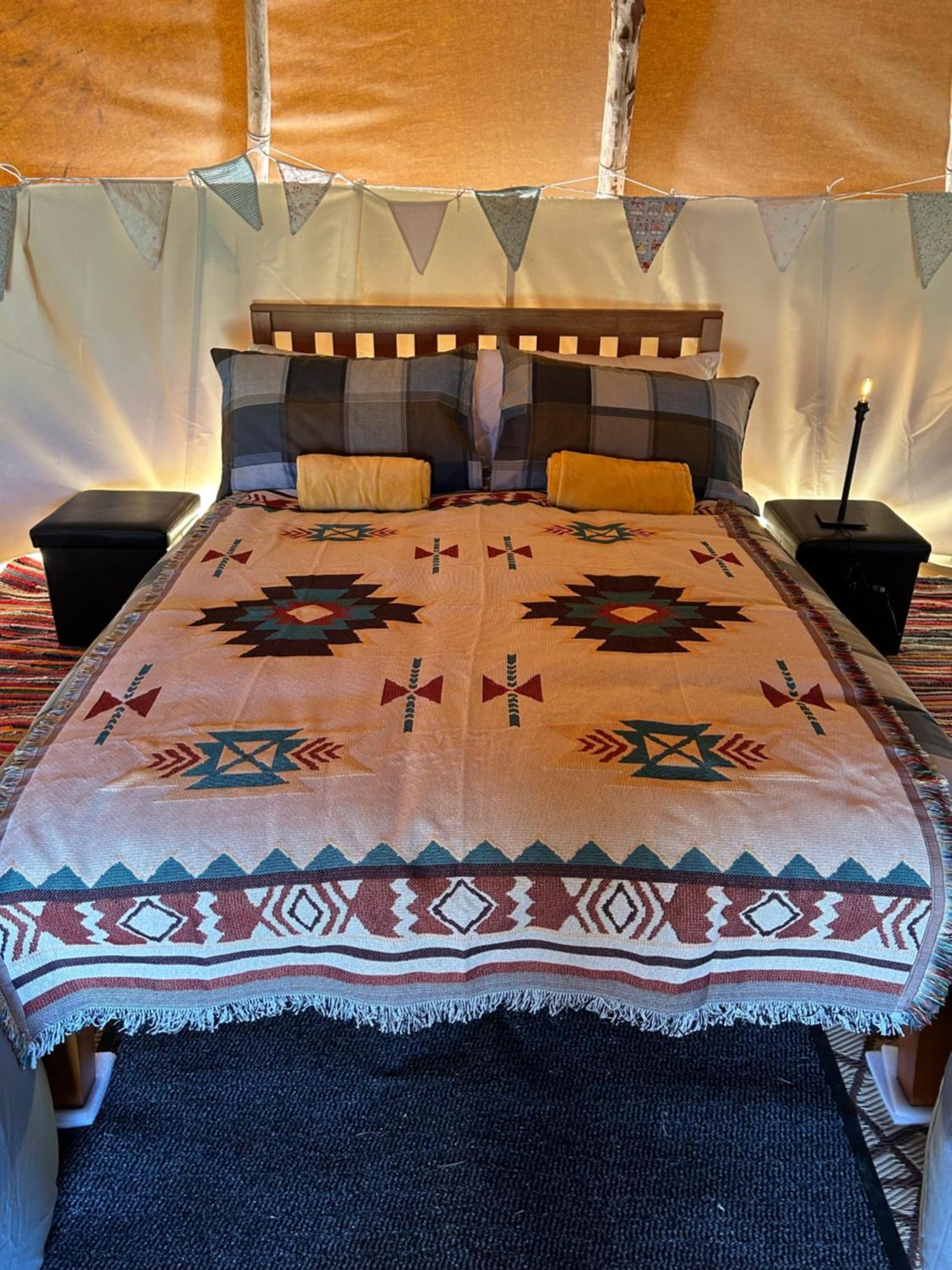 Shandon Tipi ロックカーロン エクステリア 写真